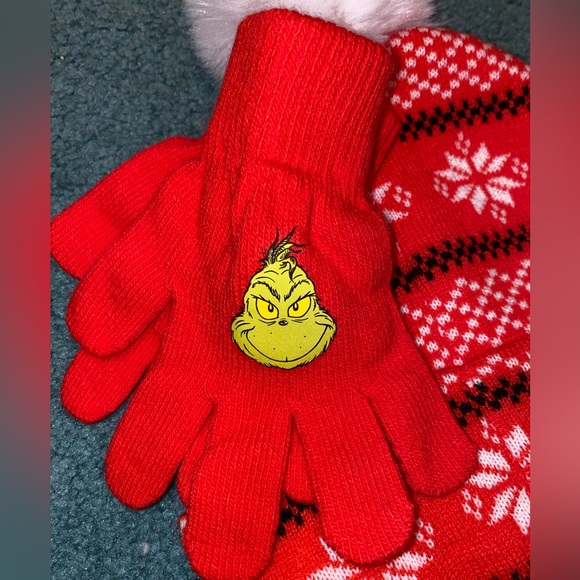 Grinch Red Winter Hat and Gloves Set! - Picture 3 of 3